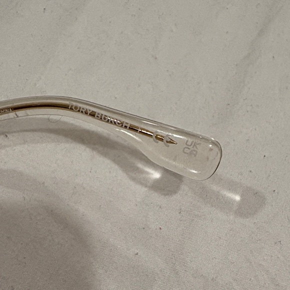 Tory Burch Clear Frame Sunglasses with Light Blue Lenses and Gold Chain Temples - Picture 5 of 7